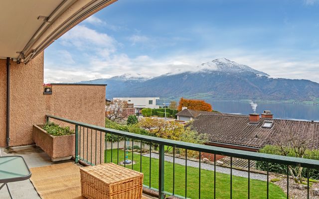 Enjoy a breathtaking, 180° panoramic view over Lake Zug and Mount Rigi
