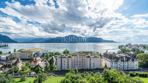7.5 room duplex with a magnificent view of Lake Geneva